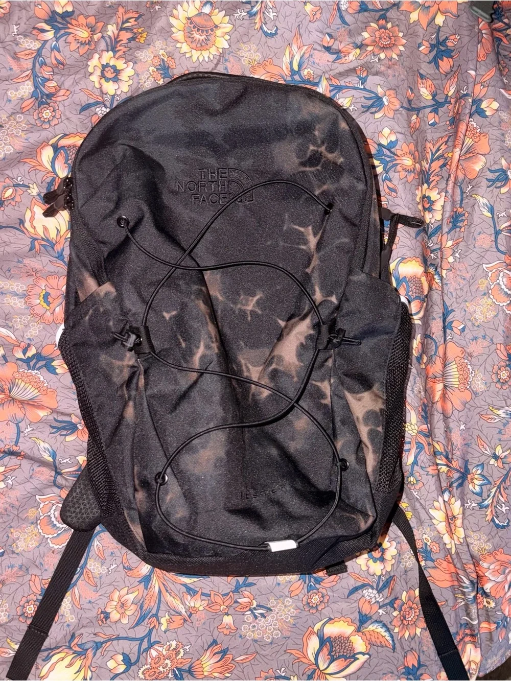 The north face- Jester backpack- 28L
